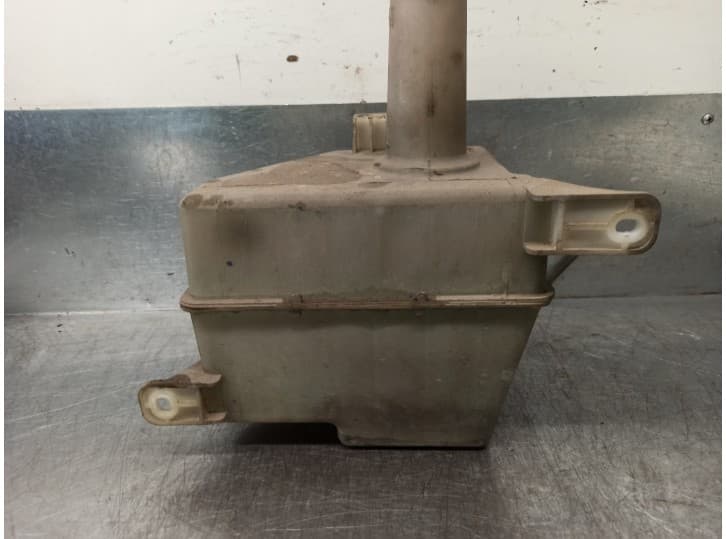 Recambio de deposito limpia para hyundai xg sedán 300 referencia OEM IAM 9861038000 2