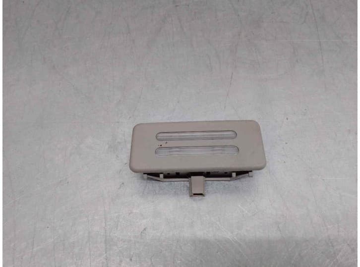 Recambio de luz interior para bmw x5 (e70) xdrive 30 d referencia OEM IAM 6962016
