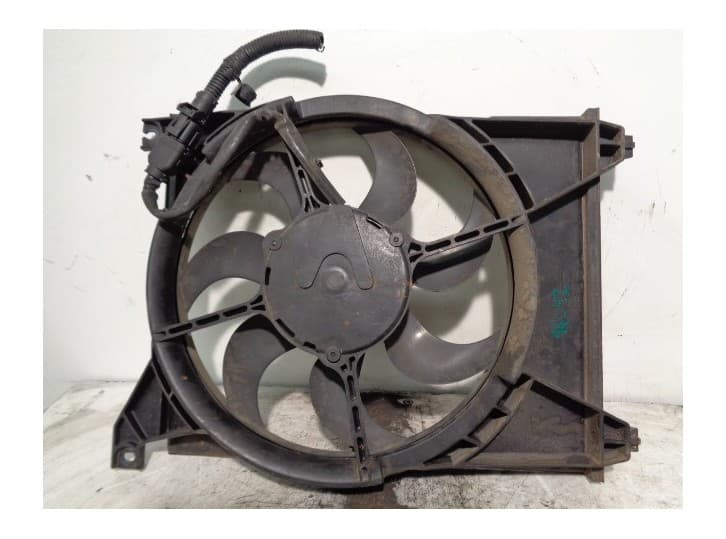 Recambio de electroventilador para hyundai xg sedán 300 referencia OEM IAM 3569631 2