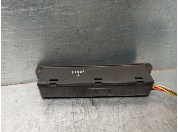 Recambio de mando multifuncion para hyundai xg sedán 300 referencia OEM IAM 9325039000 2