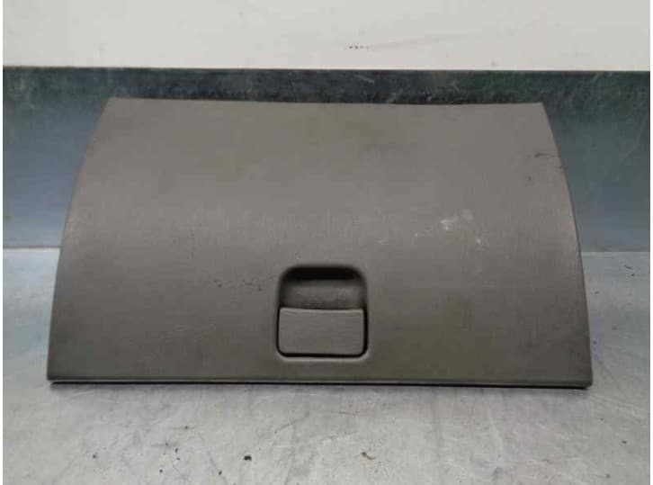 Recambio de guantera para kia sportage suv (k00) 2.0 td 4wd referencia OEM IAM KM84501A