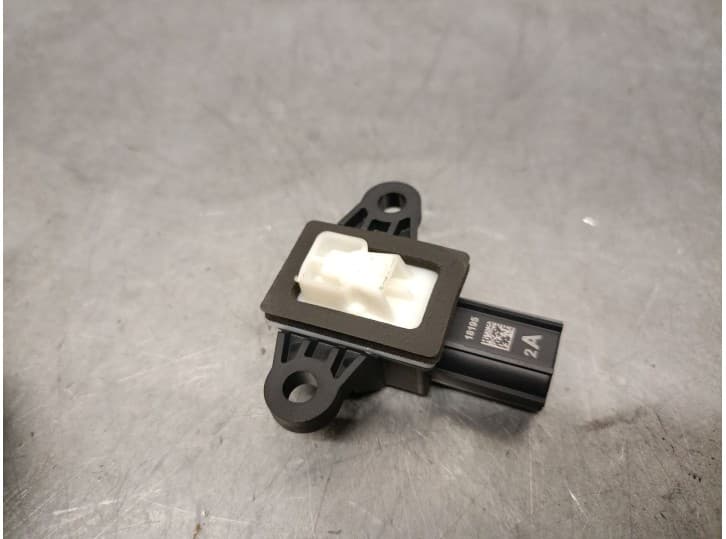 Recambio de sensor impacto para volvo v40 hatchback (525) d3 referencia OEM IAM 31360986 2