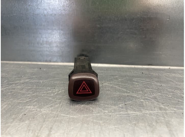 Recambio de warning para volvo xc90 i (275) d5 awd referencia OEM IAM 30739319