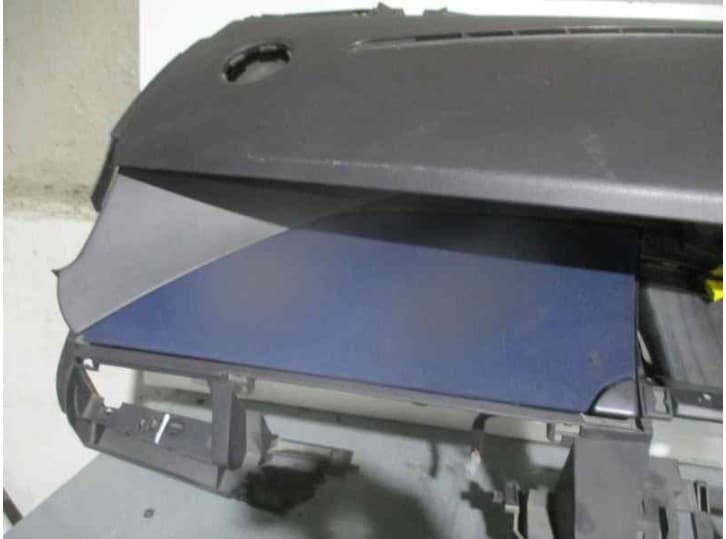 Recambio de salpicadero para fiat ulysse (179_) 2.2 jtd referencia OEM IAM  NEGRO Y AZUL 2