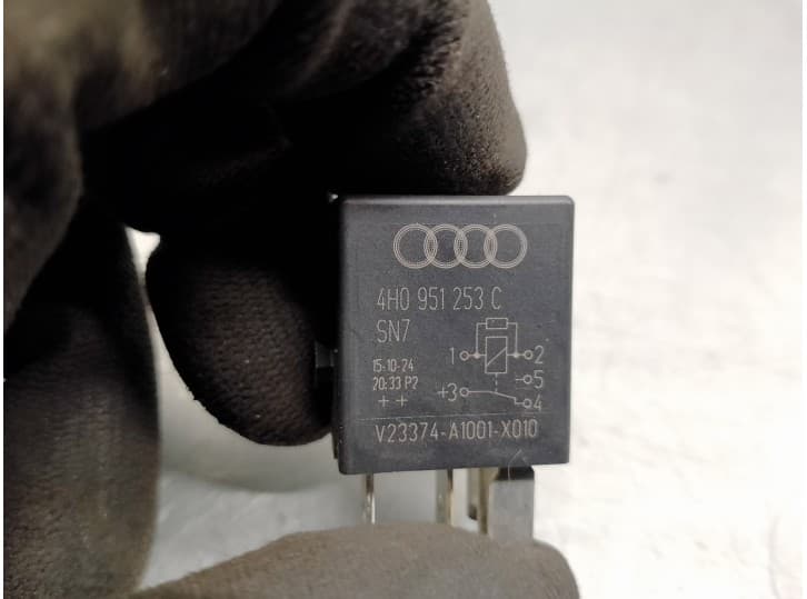 Recambio de rele para seat leon (5f1) 1.4 tsi referencia OEM IAM 4H0951253C 3