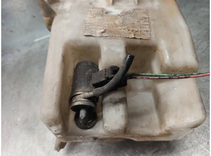 Recambio de deposito limpia para nissan primera (p10) 1.6 referencia OEM IAM 2891070J00 7