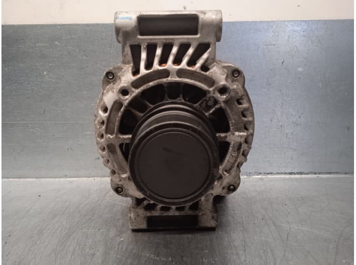 Recambio de alternador para opel karl (c16) 1.0 referencia OEM IAM 42366144  GM