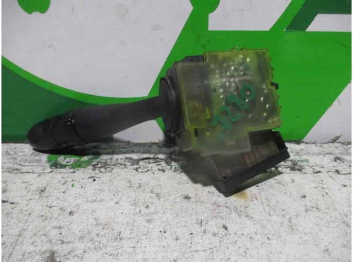 Recambio de mando limpia para hyundai getz (tb) 1.1 referencia OEM IAM 32933A 3