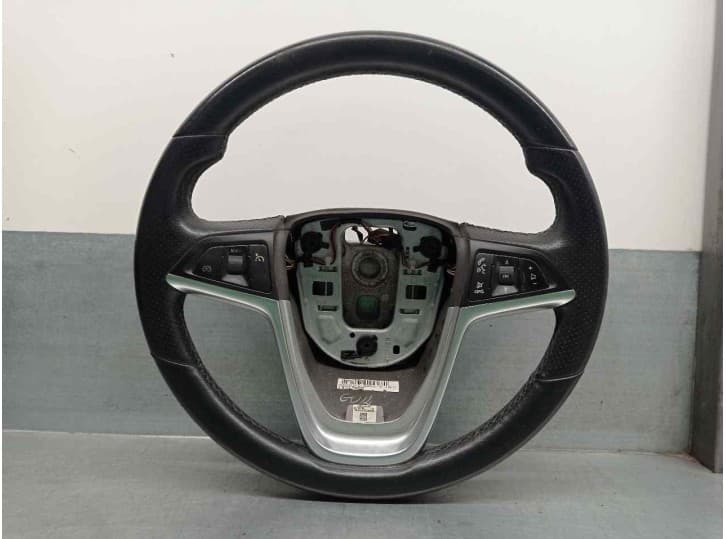 Recambio de volante para opel astra j (p10) 1.7 cdti (68) referencia OEM IAM 13317858