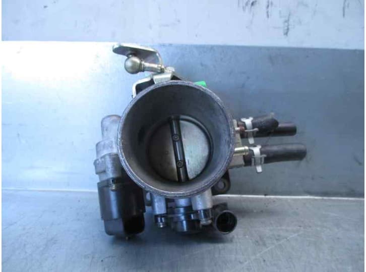 Recambio de caja mariposa para daewoo aranos 2.0 referencia OEM IAM 233145
