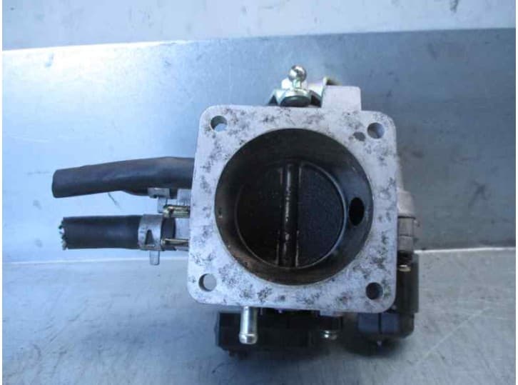 Recambio de caja mariposa para daewoo aranos 2.0 referencia OEM IAM 233145 2
