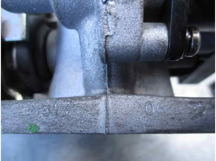 Recambio de caja mariposa para daewoo aranos 2.0 referencia OEM IAM 233145 4