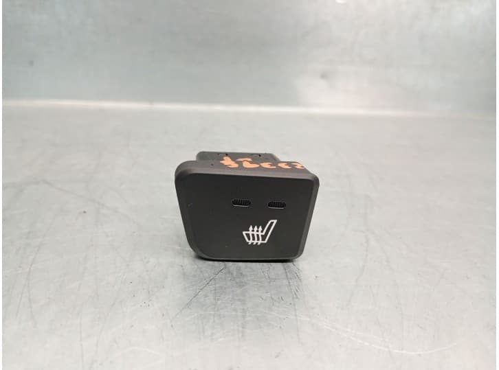 Recambio de interruptor para hyundai i30 (fd) 1.6 crdi referencia OEM IAM 70726