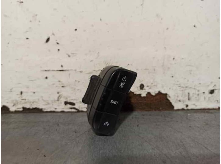 Recambio de mando volante para chevrolet nubira station wagon 2.0 d referencia OEM IAM
