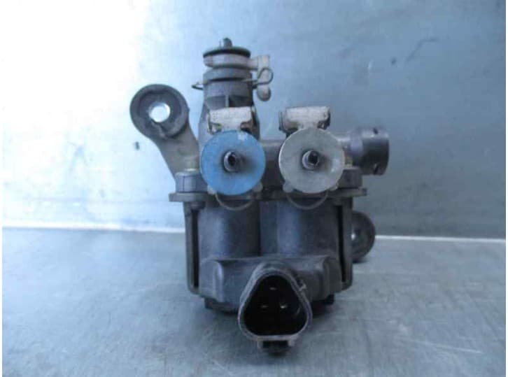 Recambio de electrovalvula vacio para lexus ls (_f2_) 400 (ucf20_) referencia OEM IAM 8J08 2