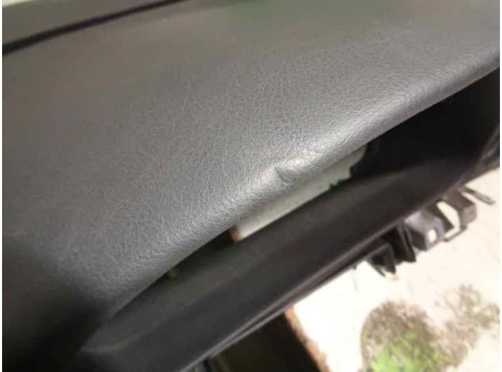 Recambio de salpicadero para bmw 7 (e38) 725 tds referencia OEM IAM  NEGRO 3