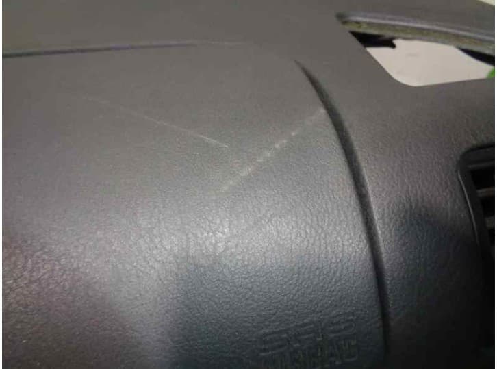 Recambio de salpicadero para bmw 7 (e38) 725 tds referencia OEM IAM  NEGRO 6