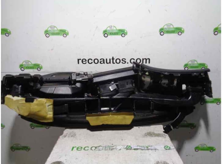 Recambio de salpicadero para bmw 7 (e38) 725 tds referencia OEM IAM  NEGRO 8