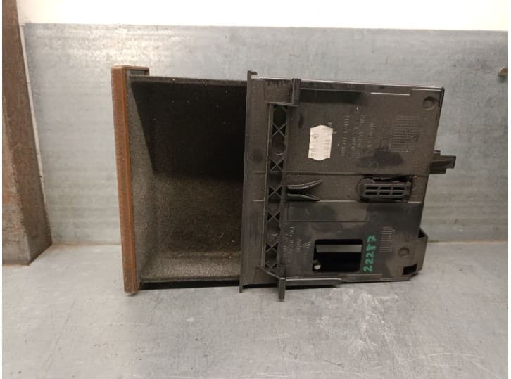 Recambio de guantera para porsche cayenne (9pa) 3.2 referencia OEM IAM 7L5858329A  6015001 4