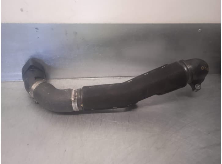 Recambio de tubo para skoda superb iii (3v3) 2.0 tdi referencia OEM IAM 04L131111M 301260 2
