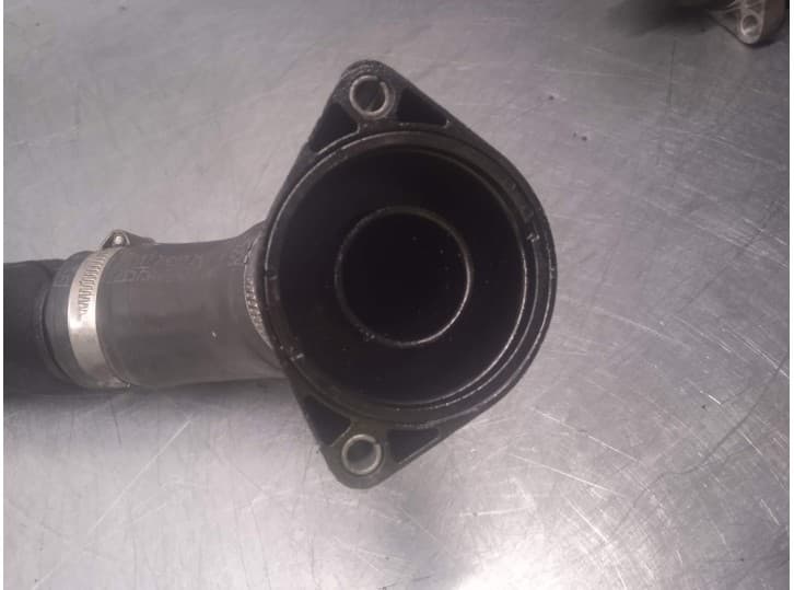 Recambio de tubo para skoda superb iii (3v3) 2.0 tdi referencia OEM IAM 04L131111M 301260 3