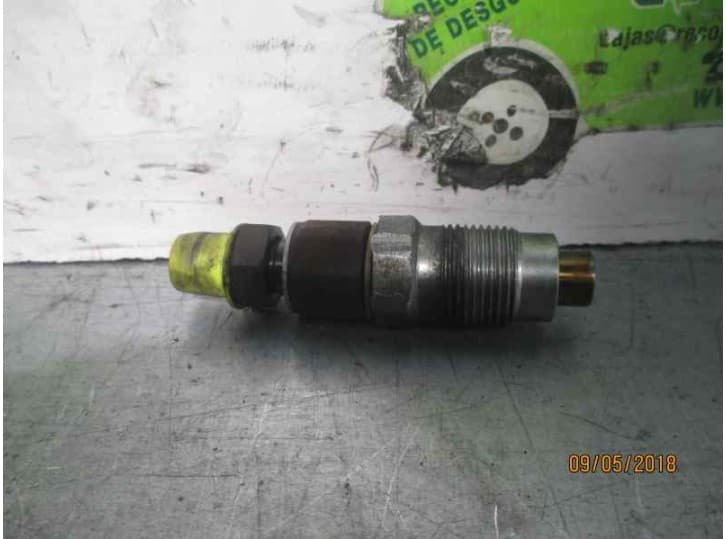 Recambio de inyector para toyota avensis (_t22_) 2.0 td (ct220_) referencia OEM IAM 2367027030
