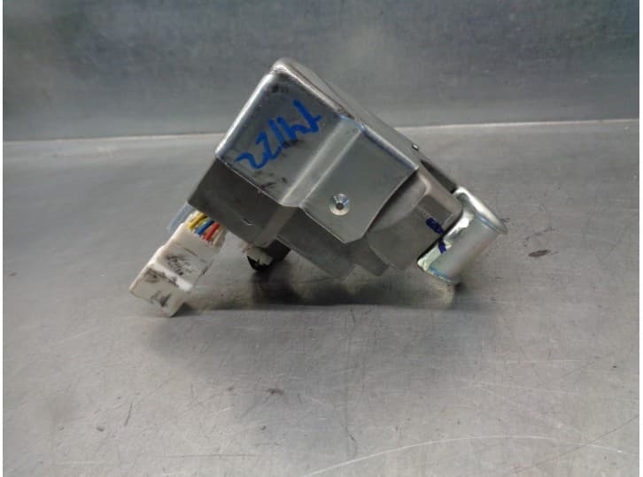 Recambio de antirrobo para hyundai i40 i cw (vf) 1.7 crdi referencia OEM IAM 819003Z000 6