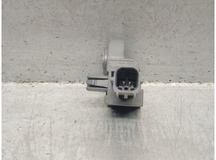 Recambio de sensor impacto para volvo v40 hatchback (525) d2 referencia OEM IAM 31451526 2