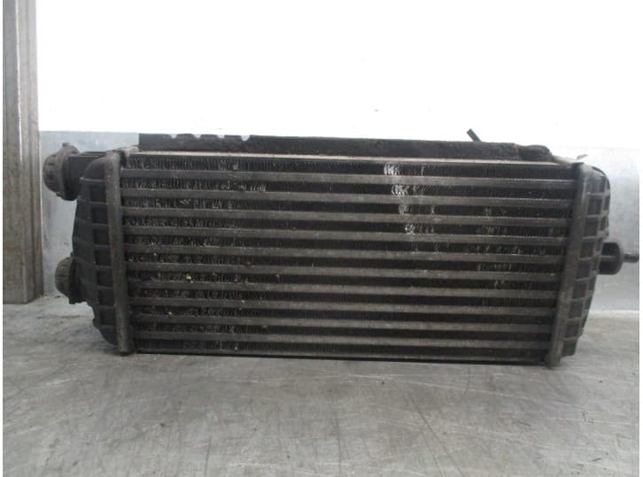 Recambio de intercooler para hyundai i40 i cw (vf) 1.7 crdi referencia OEM IAM 282702A800 2