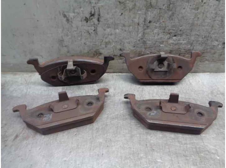 Recambio de pastillas de freno para volkswagen polo iv (9n_, 9a_) 1.4 16v referencia OEM IAM 2