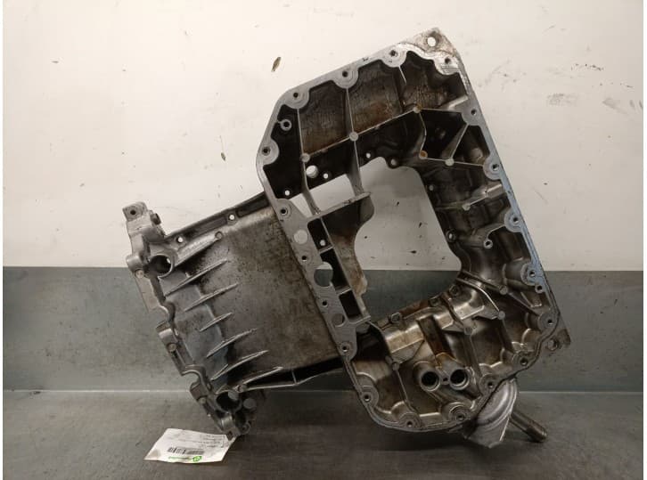 Recambio de carter para audi a6 c5 (4b2, 4b4) 2.4 referencia OEM IAM 078103604 078103603AM