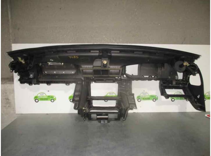 Recambio de salpicadero para peugeot 406 coupé (8c) 2.2 hdi referencia OEM IAM  NEGRO 8