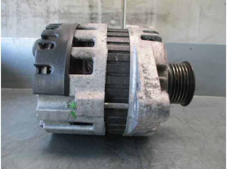 Recambio de alternador para daewoo tacuma (u100) 1.8 referencia OEM IAM 4