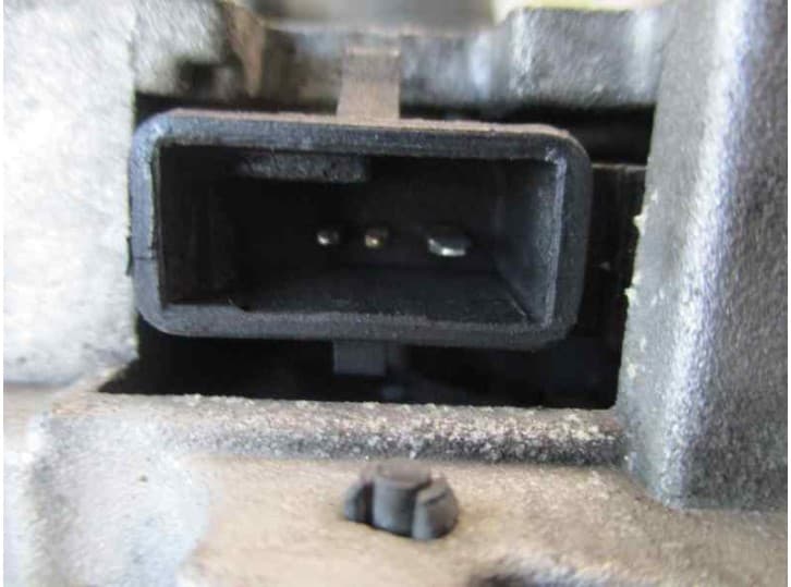 Recambio de alternador para daewoo tacuma (u100) 1.8 referencia OEM IAM 5