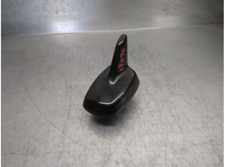 Recambio de antena para skoda superb iii (3v3) 2.0 tdi referencia OEM IAM 5Q0035507K