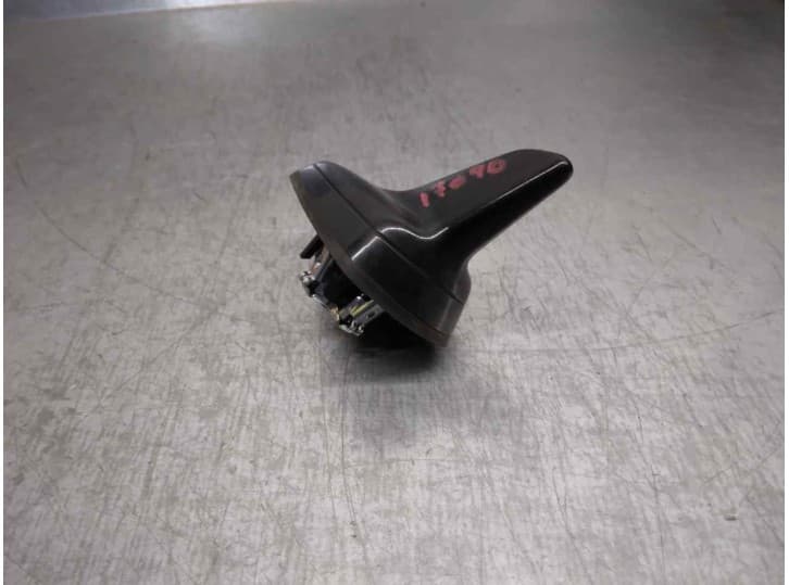 Recambio de antena para skoda superb iii (3v3) 2.0 tdi referencia OEM IAM 5Q0035507K 3