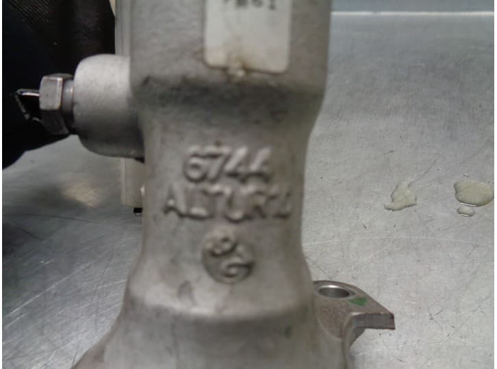 Recambio de bomba freno para ford ka (ru8) 1.2 referencia OEM IAM 1560813 4