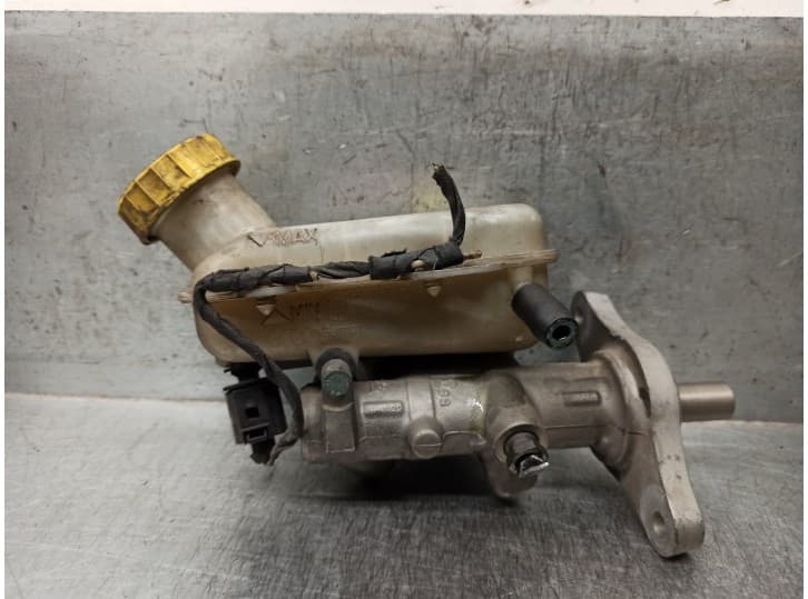 Recambio de bomba freno para audi a2 (8z0) 1.6 fsi referencia OEM IAM 8Z1611301C