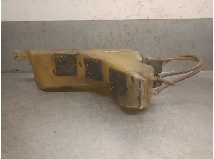 Recambio de deposito limpia para bmw 7 (e23) 735 i referencia OEM IAM 1364922 61661364922 4