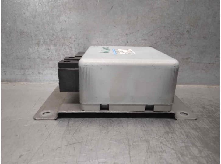 Recambio de centralita para suzuki splash (ex) 1.0 (a5b 310) referencia OEM IAM 3872051K00 3