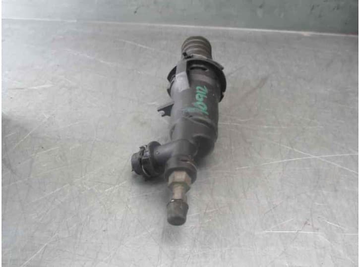 Recambio de bombin embrague para fiat ulysse (179_) 2.2 jtd referencia OEM IAM 4
