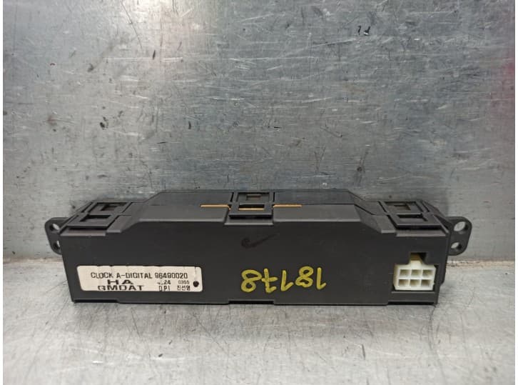 Recambio de reloj para chevrolet lacetti (j200) 1.8 referencia OEM IAM 96490020 2