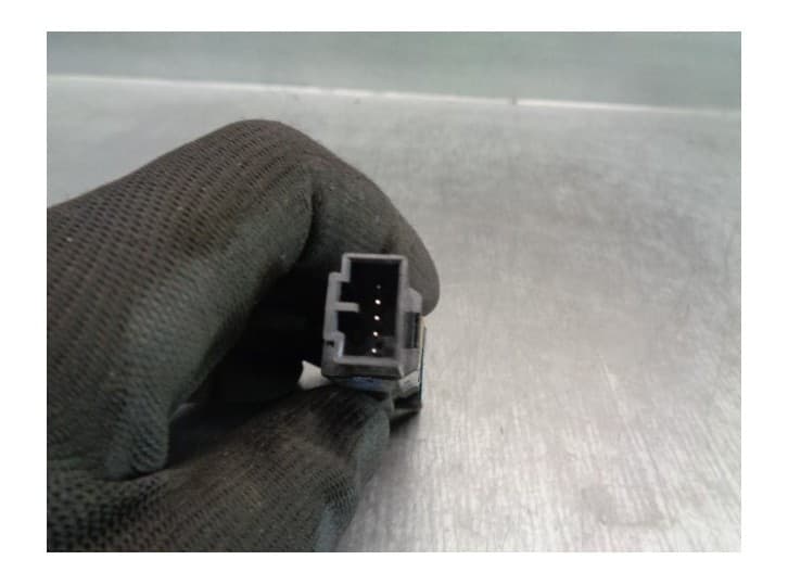 Recambio de warning para volvo v50 (545) d5 referencia OEM IAM 30739296 2