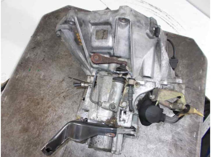 Recambio de caja cambios para alfa romeo 146 (930_) 1.9 td (930.b4a) referencia OEM IAM 5