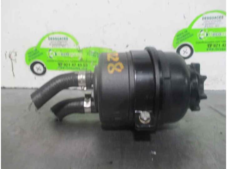 Recambio de deposito servo para bmw 1 (e87) 118 d referencia OEM IAM 32411097164  ZF 4