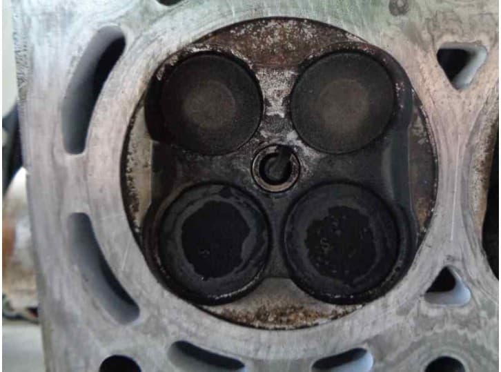 Recambio de culata para toyota aygo (_b1_) 1.0 (kgb10_) referencia OEM IAM 111010Q010 8