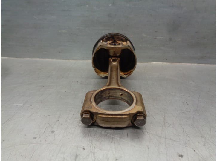 Recambio de piston para dacia dokker 1.6 sce cat referencia OEM IAM 120A10724R 3