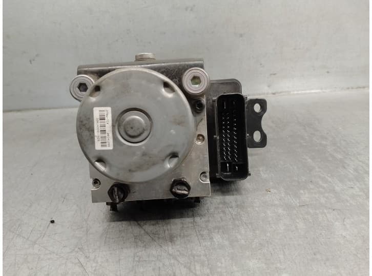 Recambio de abs para kia sportage iii (sl) 1.7 crdi referencia OEM IAM 589203U420 2