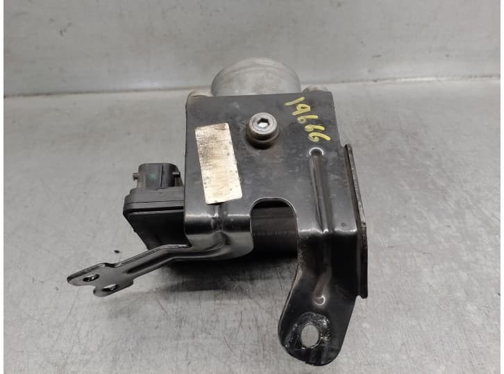 Recambio de abs para kia sportage iii (sl) 1.7 crdi referencia OEM IAM 589203U420 5
