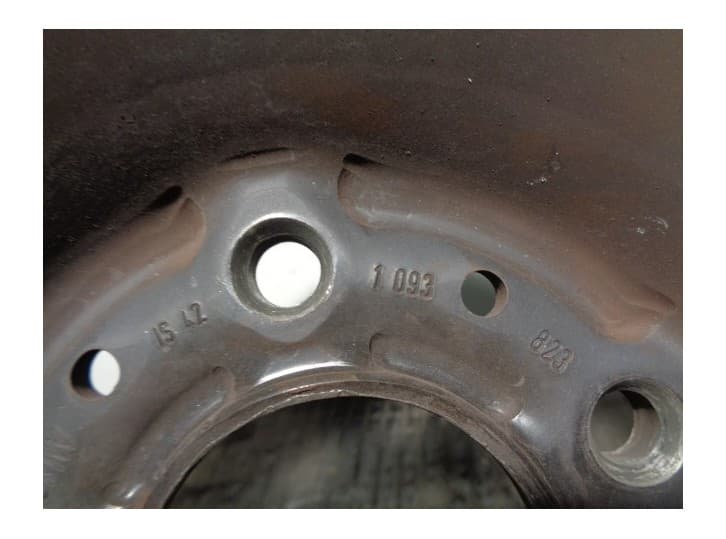 Recambio de llanta para bmw 3 (e46) 320 d referencia OEM IAM 1093823 R1561/2JX15H2IS42 3